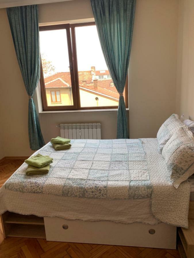 Stambolijski 26 Apartment Sofia Ngoại thất bức ảnh